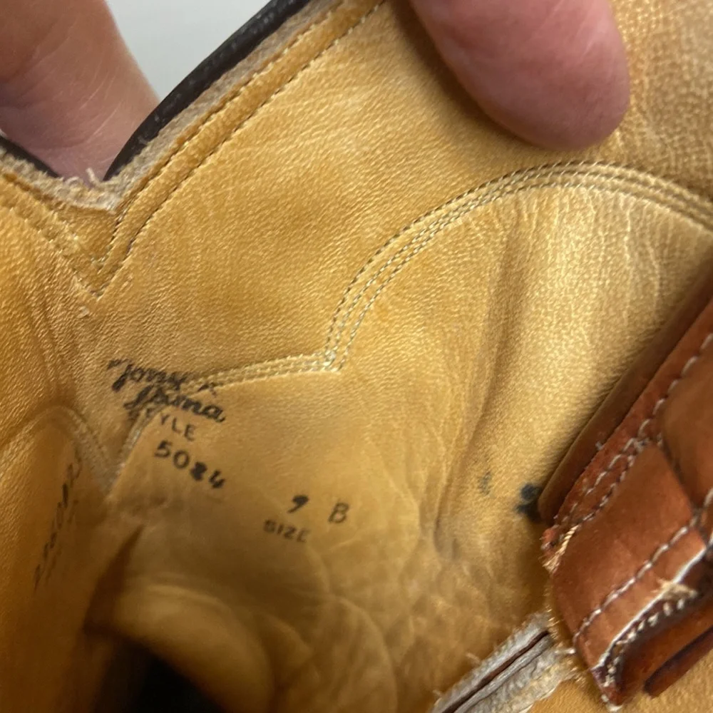 Vintage Tony Lama Brown Boots sz 9 - Picture 8 of 9
